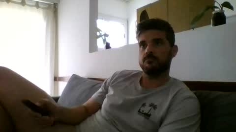 Nalguitas online show from November 2025 09:48:02 PM