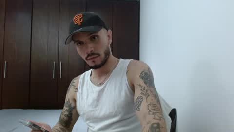 Snapshot of santti_torres chatting on May 2026 03:57:02 AM Santy Torres online show from May 2026 03:57:02 AM