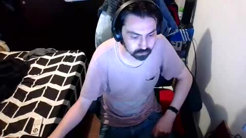 santuronvargas online show from December 2025 05:46:01 AM