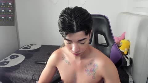 Mr. Santiago online show from December 2024 04:25:02 PM