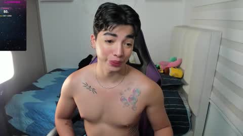 Mr. Santiago online show from October 2025 01:25:02 PM