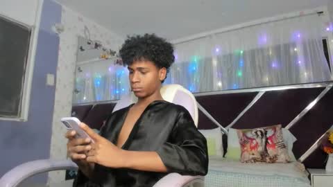 santy online show from March 2026 11:57:01 AM