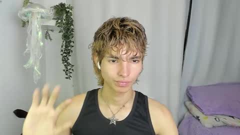 kitty online show from October 2025 01:26:02 AM