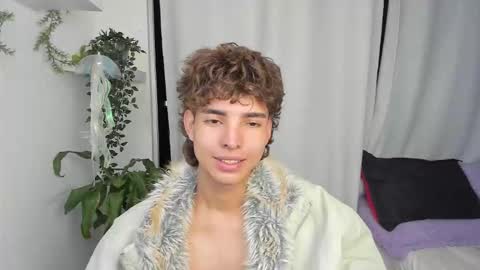 kitty online show from January 2026 12:56:01 AM