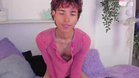 Snapshot of santy_kitty chatting on March 2026 02:16:02 AM kitty online show from March 2026 02:16:02 AM