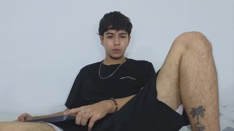 Snapshot of santybig18 chatting on January 2025 04:12:01 AM santybig18 online show from January 2025 04:12:01 AM