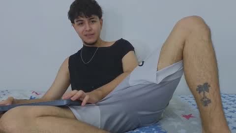 Snapshot of santybig18 chatting on March 2025 08:32:02 AM santybig18 online show from March 2025 08:32:02 AM