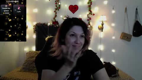 sanyaseraphine0 online show from May 2026 08:58:02 PM