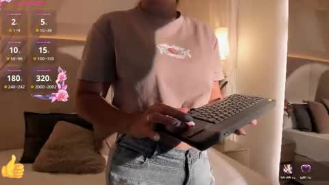 Saori  online show from June 2026 11:52:02 AM