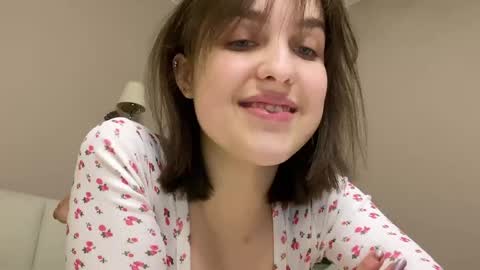 Anny online show from May 2026 11:32:01 PM