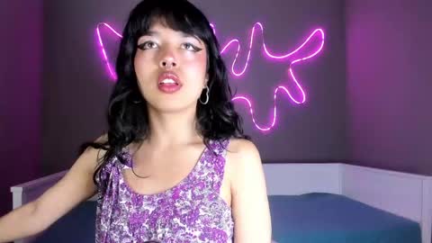 Snapshot of saphyralux chatting on May 2026 10:04:02 PM saphyralux online show from May 2026 10:04:02 PM
