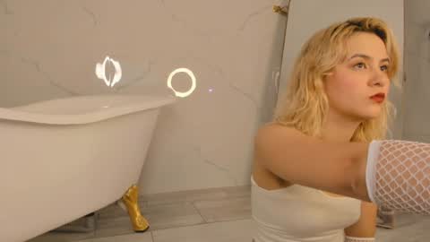 Sara online show from December 2024 03:59:01 AM