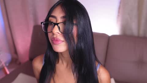 Snapshot of sara_albrecht chatting on January 2025 03:50:01 PM Sara online show from January 2025 03:50:01 PM