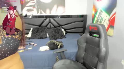 Snapshot of sara_bdsm chatting on November 2025 11:21:02 AM sara_bdsm online show from November 2025 11:21:02 AM