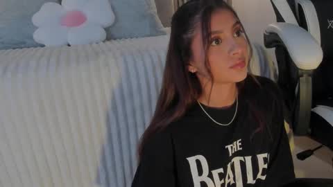 Snapshot of sara_beltran chatting on March 2025 02:28:02 AM Sara online show from March 2025 02:28:02 AM