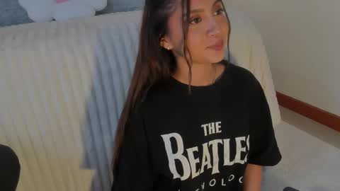 Snapshot of sara_beltran chatting on March 2025 05:33:01 AM Sara online show from March 2025 05:33:01 AM