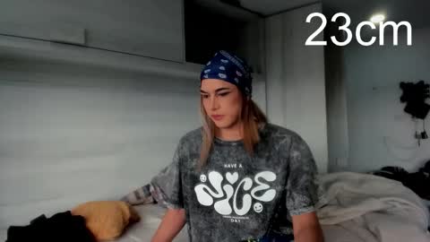 sara_hunter1 online show from October 2025 06:53:01 PM