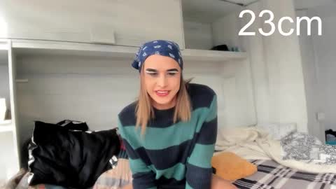 sara_hunter1 online show from October 2025 07:58:01 PM