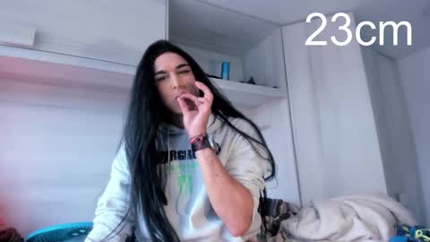 sara_hunter1 online show from October 2025 12:30:01 PM