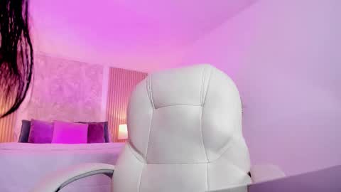 Snapshot of sara_jjones_ chatting on December 2025 07:31:01 PM Sara online show from December 2025 07:31:01 PM