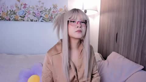 Sara  new account  give me thomb up  Follow me   help me reach 15k followers again   online show from October 2025 09:58:02 PM