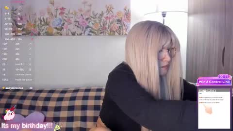 Sara  new account  give me thomb up  Follow me   help me reach 15k followers again   online show from March 2026 11:55:01 PM