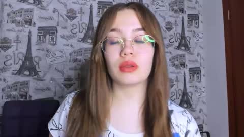 Snapshot of sara_kox chatting on February 2025 08:06:02 PM sara_kox online show from February 2025 08:06:02 PM