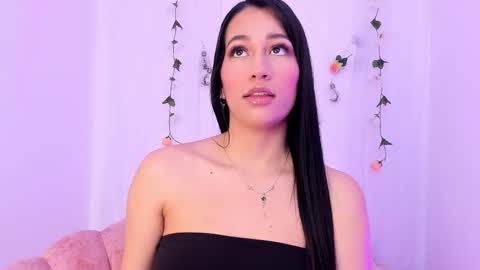 Snapshot of sara_kurt chatting on February 2025 12:16:01 PM Sara online show from February 2025 12:16:01 PM