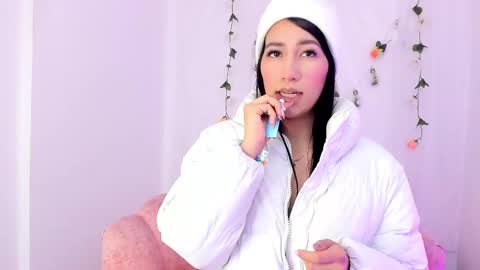 Snapshot of sara_kurt chatting on February 2025 11:19:02 AM Sara online show from February 2025 11:19:02 AM