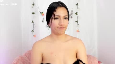 Snapshot of sara_kurt chatting on March 2025 05:57:02 PM Sara online show from March 2025 05:57:02 PM