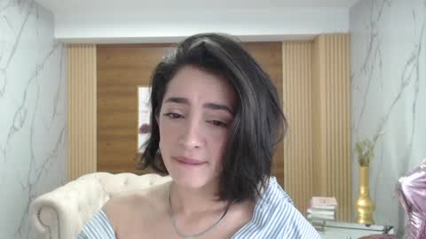 Snapshot of sara_lopez_s chatting on April 2026 01:33:02 PM Sara online show from April 2026 01:33:02 PM