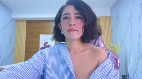 Sara  online show from June 2026 01:37:01 PM