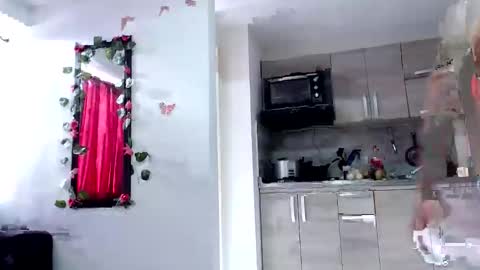 Snapshot of sara_love43 chatting on February 2025 07:57:02 PM Sara love online show from February 2025 07:57:02 PM