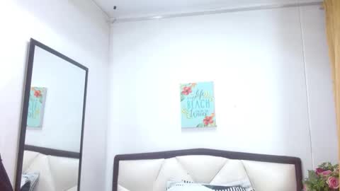 Snapshot of sara_marks chatting on October 2025 11:16:01 AM S A R A online show from October 2025 11:16:01 AM