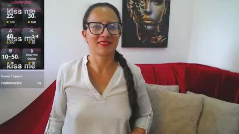 Sara   online show from June 2026 08:47:01 PM