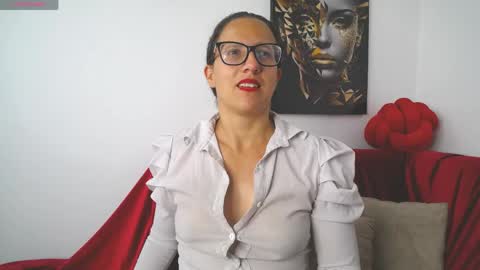 Sara   online show from June 2026 08:13:02 PM