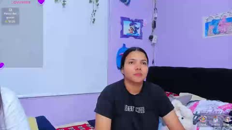 Sara Mendez online show from October 2025 11:27:02 PM