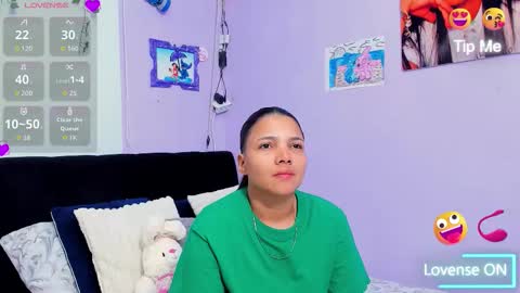 Sara Mendez online show from November 2025 11:21:02 PM