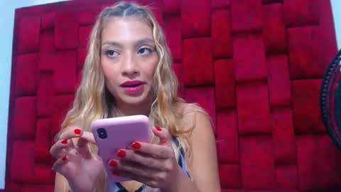 Sara online show from February 2026 04:05:02 AM