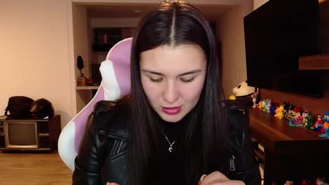 Snapshot of sara_sunrise_ chatting on March 2025 06:45:02 PM Sara online show from March 2025 06:45:02 PM