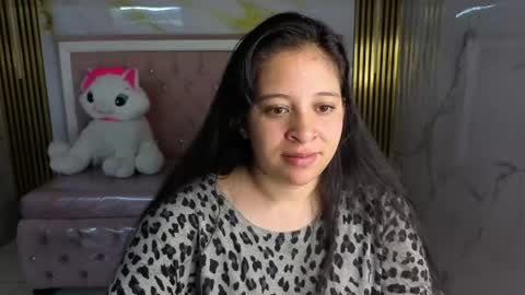 Sara T. online show from May 2026 03:04:02 AM