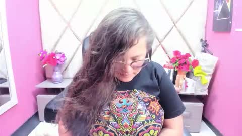 sara_thonson_ online show from November 2025 01:58:02 PM