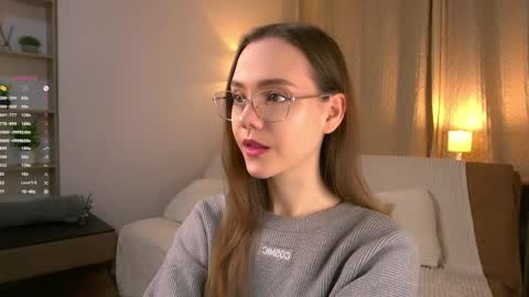 Im Sara  online show from April 2026 06:38:01 PM