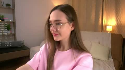Im Sara  online show from May 2026 06:13:01 PM