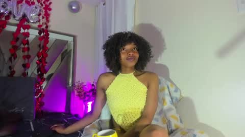 Snapshot of sara_williams01 chatting on February 2025 12:59:02 PM SARA 730 A 200 PM online show from February 2025 12:59:02 PM