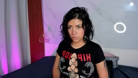 Snapshot of sara_zc chatting on September 2025 11:43:02 AM sara_zc online show from September 2025 11:43:02 AM