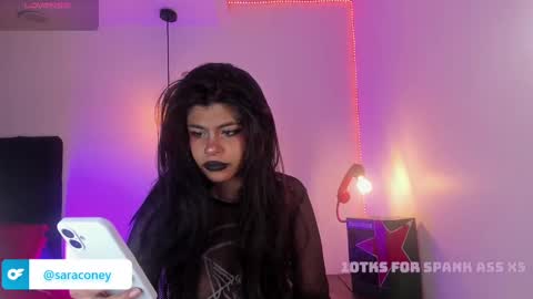 sara uwu online show from September 2025 05:08:02 AM