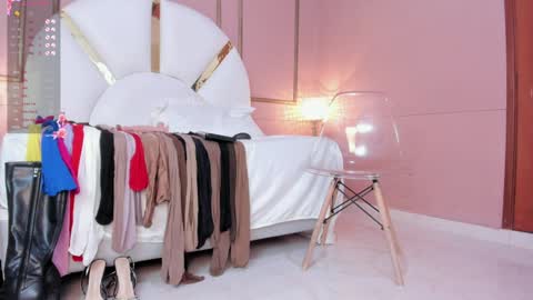 Snapshot of saraa_cute1 chatting on January 2025 06:49:02 AM Saraa Gomez online show from January 2025 06:49:02 AM