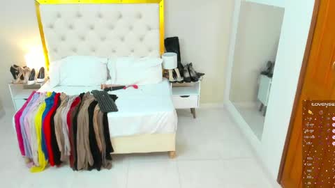 Snapshot of saraa_cute1 chatting on March 2025 03:44:01 AM Saraa Gomez online show from March 2025 03:44:01 AM