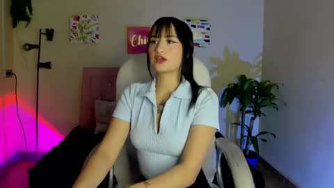Snapshot of saraa_ramirez chatting on February 2025 11:57:02 AM Sarah Ramirez online show from February 2025 11:57:02 AM